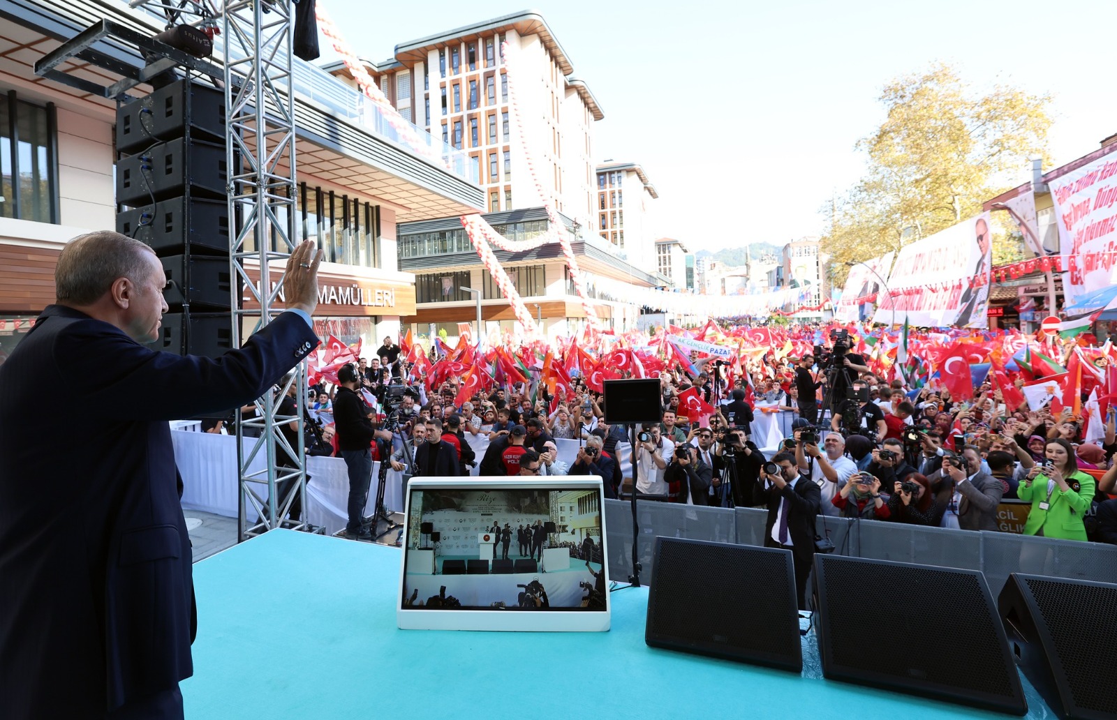 Cumhurbaşkanı Recep Tayyip Erdoğan, Rize'de Toplu Açılış Törenine Katıldı
