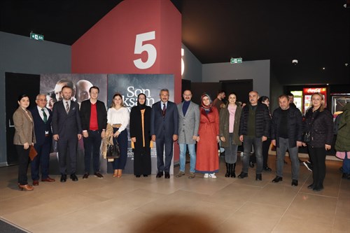 Vali Baydaş, öğrencilerle "Son Akşam Yemeği" filmini izledi