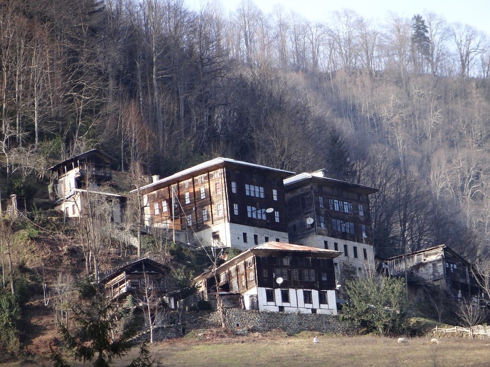 tas ve ahsap yapilar